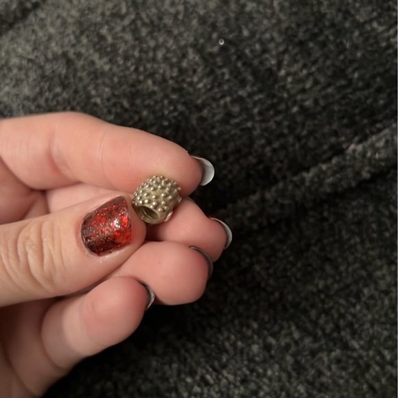 Cute hedgehog authentic Pandora charm - Picture 4 of 4